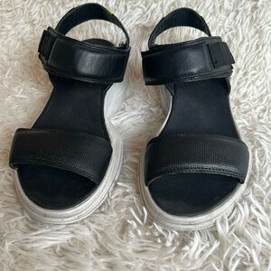 Sorel Women explore Blitz Wedge Stride Sandal Black Moonstone Sz 8.5